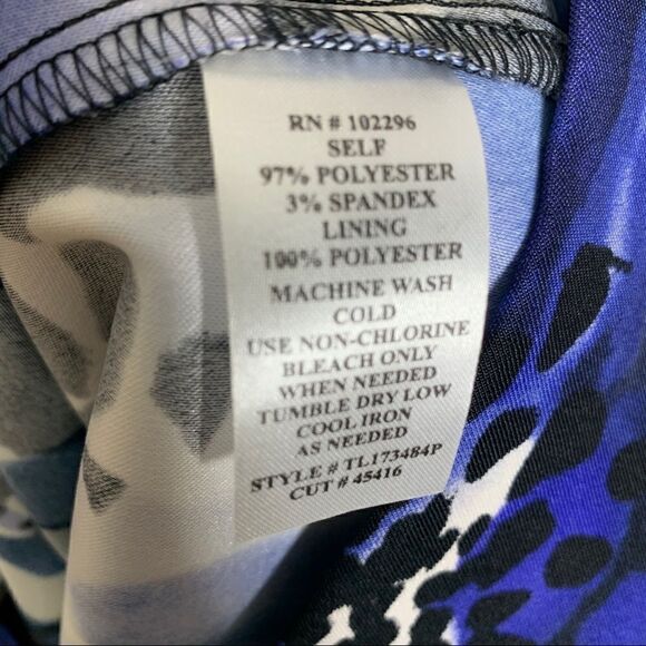 Connected Apparel size 6 petite blue dress - Picture 6 of 6